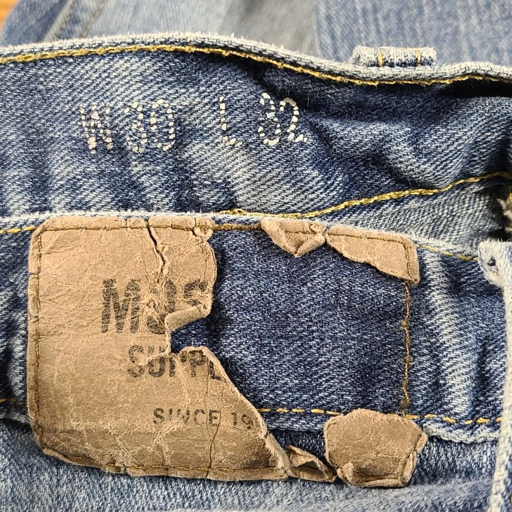 MOSSIMO 30x29 VINTAGE FADED DISTRESSED DENIM BLUE MENS TOTAL FLEX JEANS